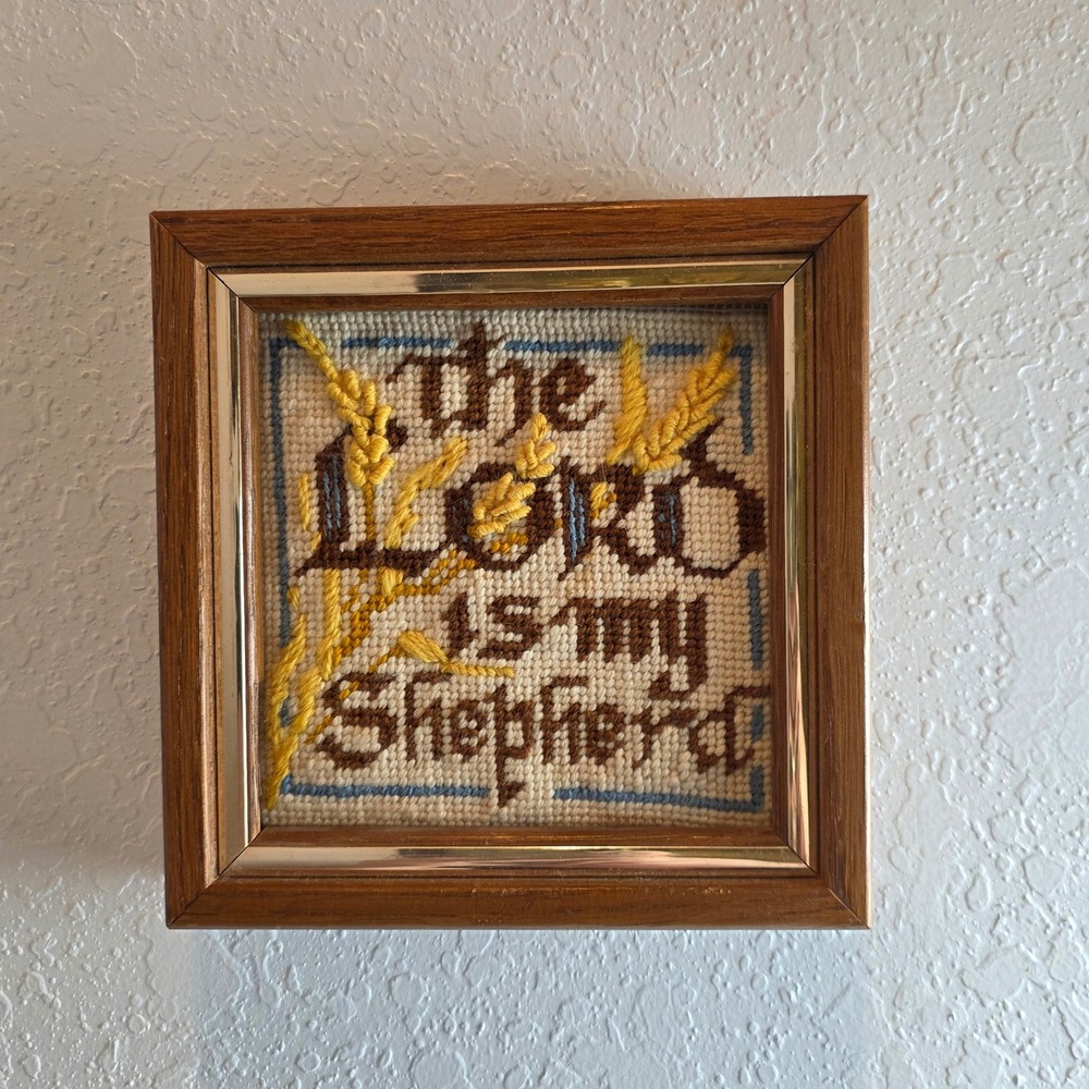 Sunset Needlepoint 5723 'The Lord Is My Shepherd' Needlepoint 6x6 Frame Psalm 23 - Picture 10 of 11